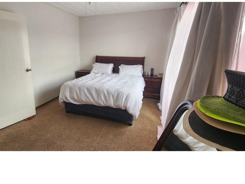 Price Reduced...Spacious Duplex Townhouse in Florida, Roodepoort - Photo 9