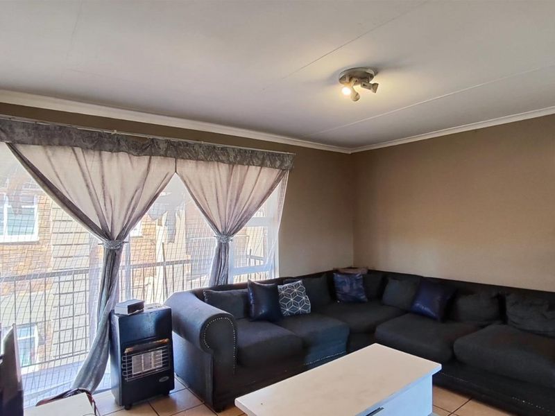 Affordable 2-Bed Gem in Witfield: Ideal Investment - Photo 4