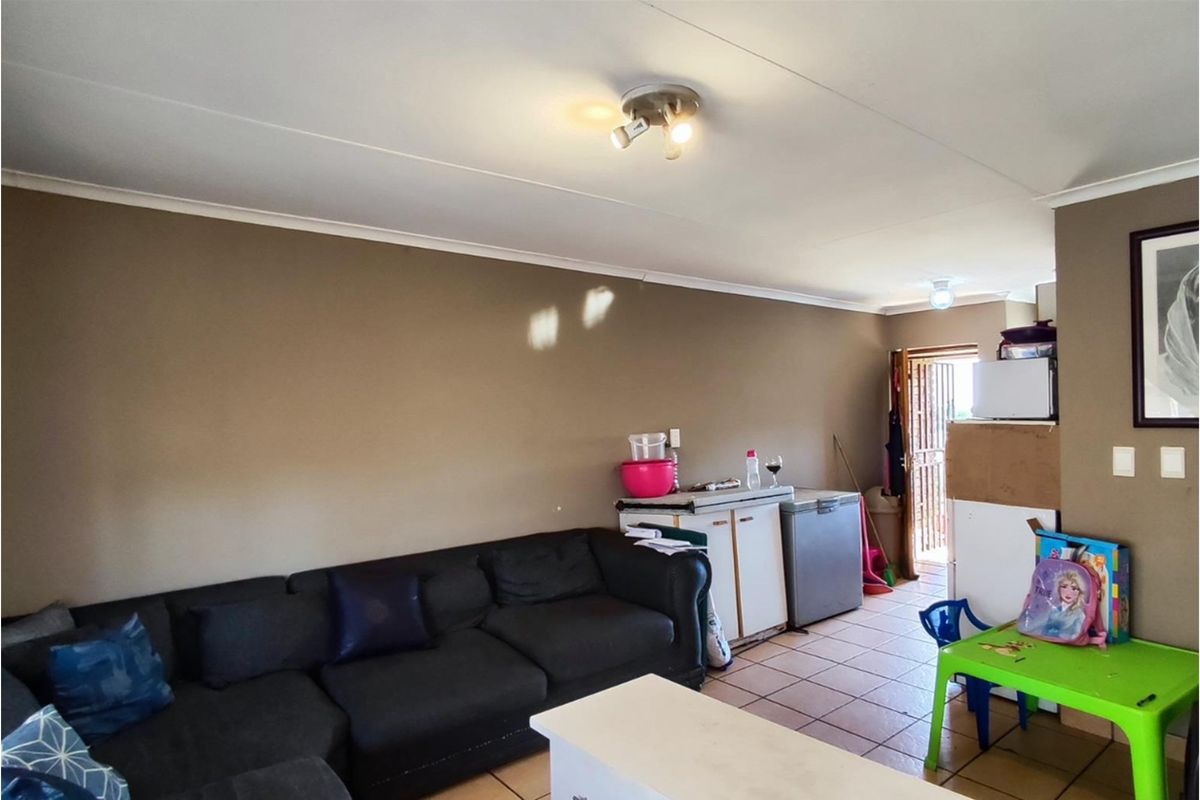 Affordable 2-Bed Gem in Witfield: Ideal Investment - Photo 5