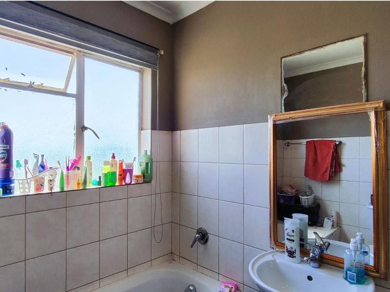 Affordable 2-Bed Gem in Witfield: Ideal Investment - Photo 10