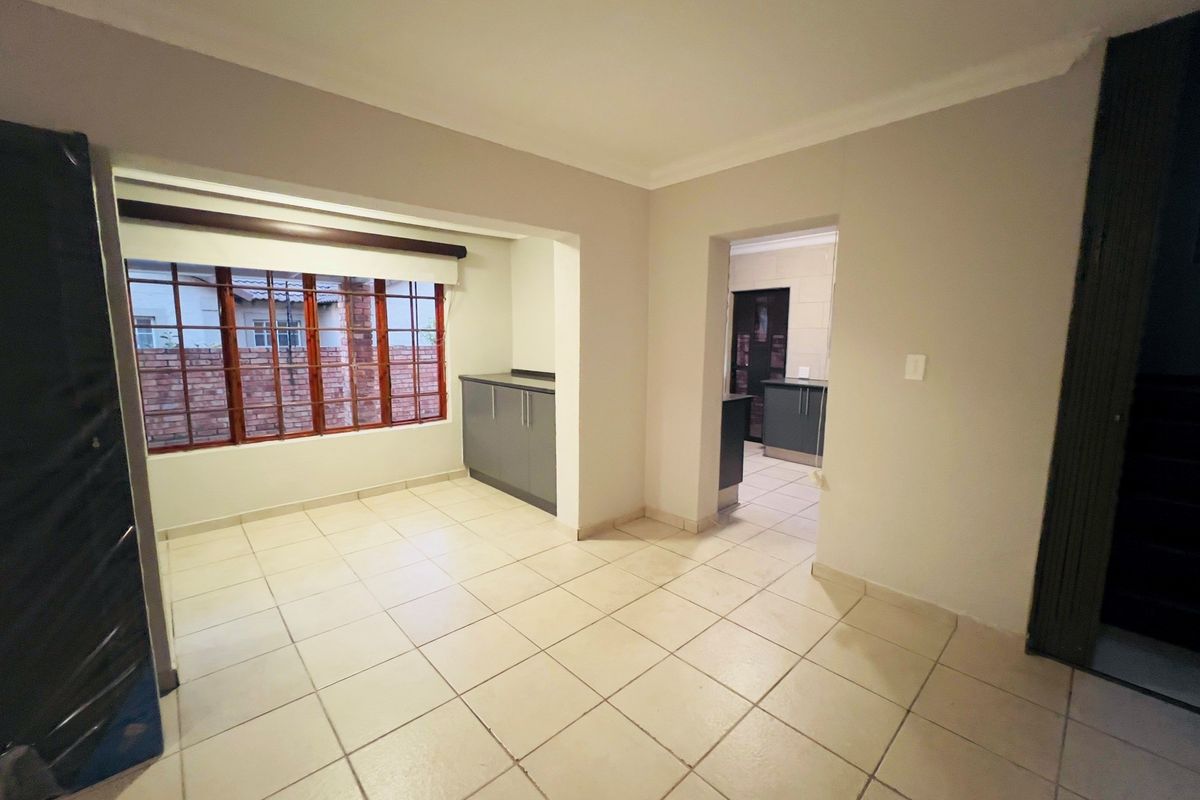 BIG 4 Bedroom Spacious Home in KyalamI - Photo 5