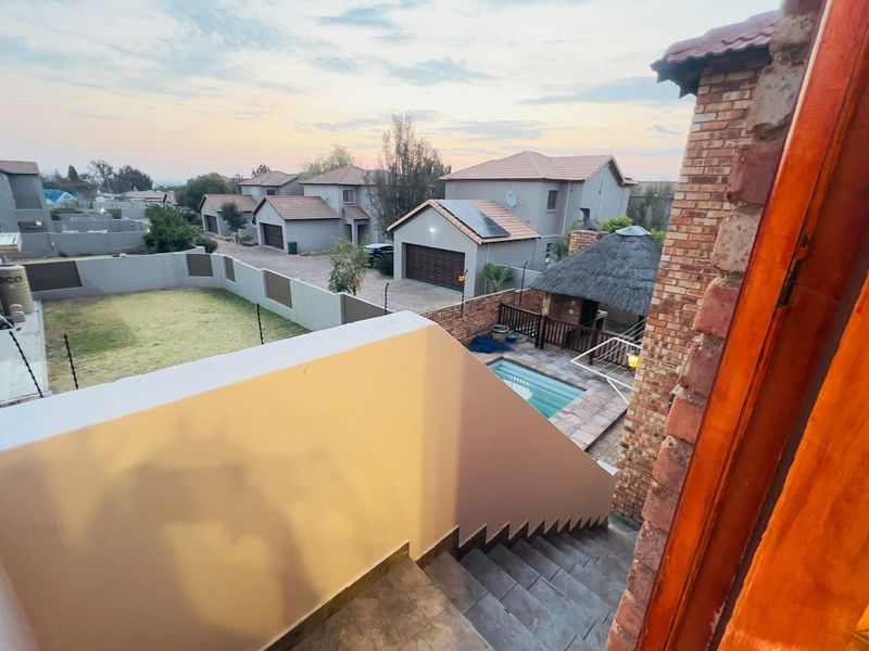 3 Bedroom Spacious Home in KyalamI - Photo 1