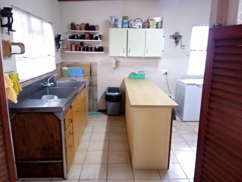 House For Sale in Albertinia - Photo 9