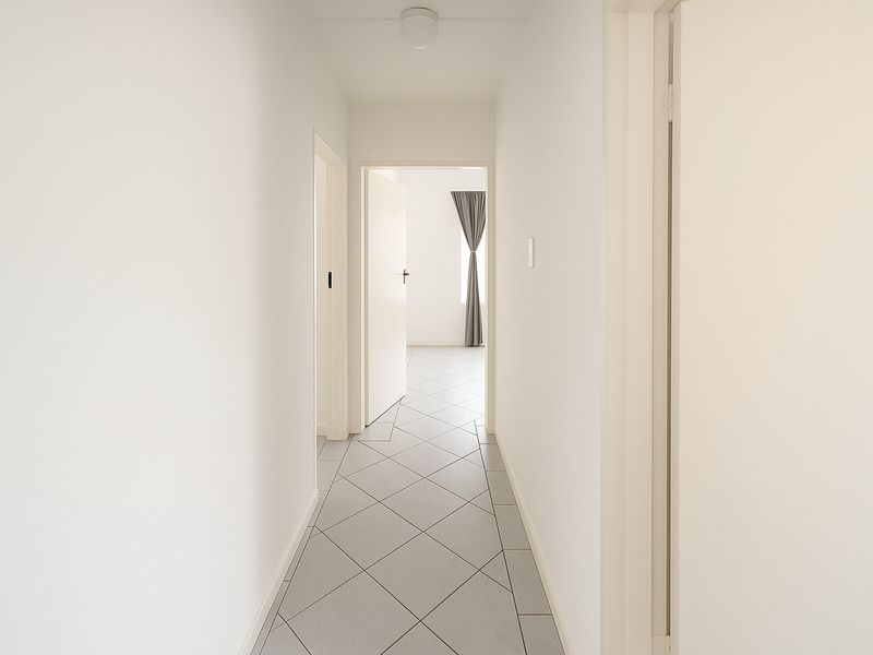 Modern 2-Bed Apartment | Villa Montego - Photo 7