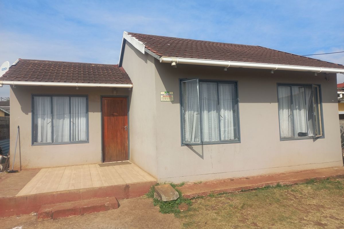 IMBALI UNIT 15 FAMILY HOUSE - Photo 3