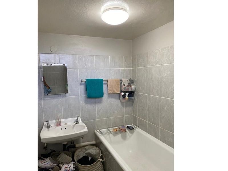 1 Bedroom apartment for sale in Sasolburg Central - Photo 8