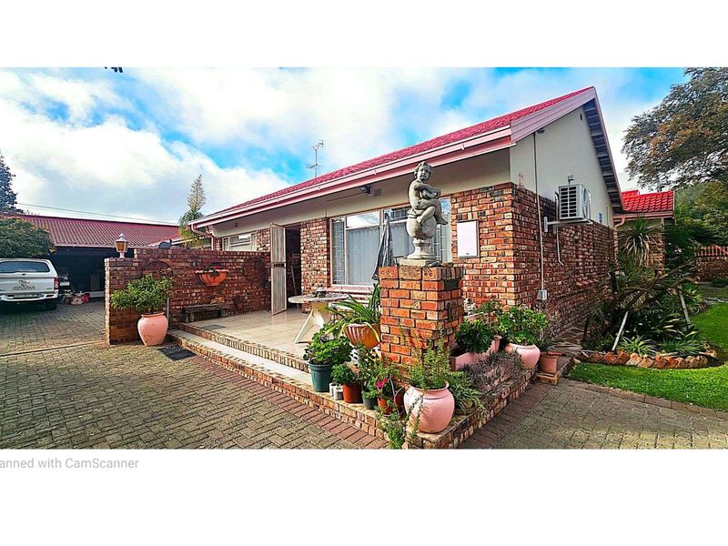 House For Sale in Carters Glen, Kimberley - Photo 1