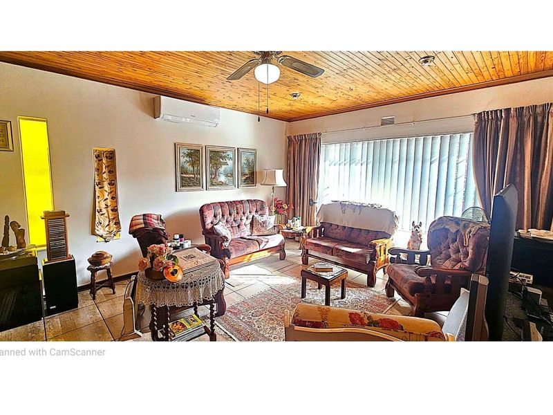 House For Sale in Carters Glen, Kimberley - Photo 2