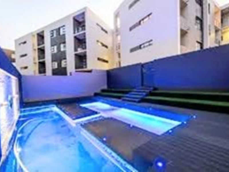 3-Bed, 2- Bath, Pool Grd-Fl Apartment, Northriding - Photo 2