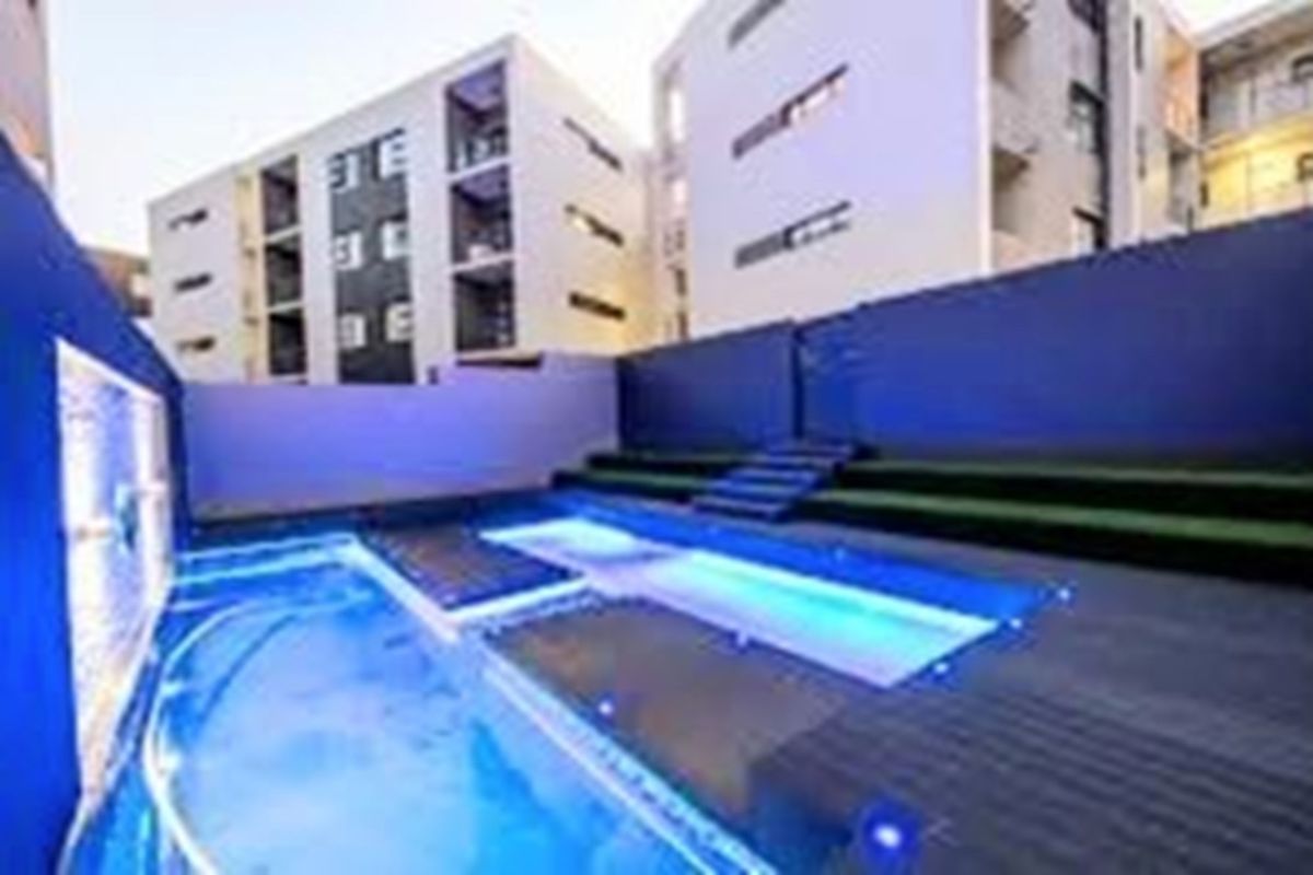 3-Bed, 2- Bath, Pool Grd-Fl Apartment, Northriding - Photo 2