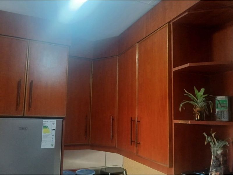 2 Bedroom House to rent in Madiba Park. - Photo 10