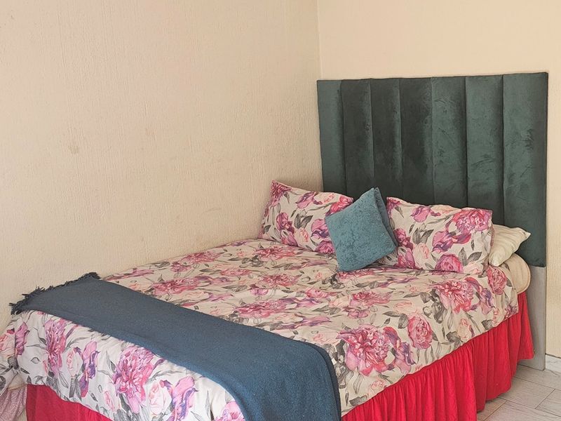 Spacious 2 Bedroom Apartment in Quiet, Well-Maintained Complex in Florida - Photo 8