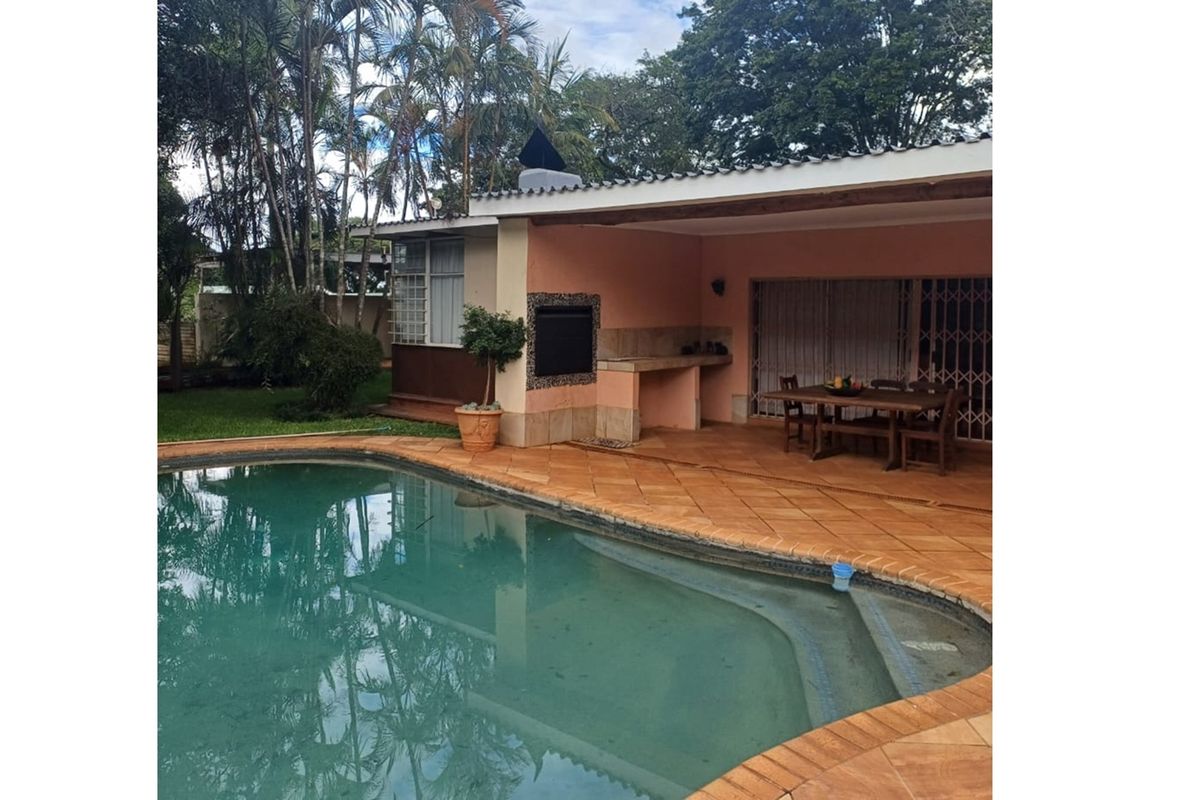 Louis Trichardt Home with Pool and Potential - Photo 2