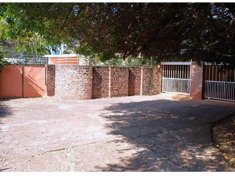 Louis Trichardt Home with Pool and Potential - Photo 3