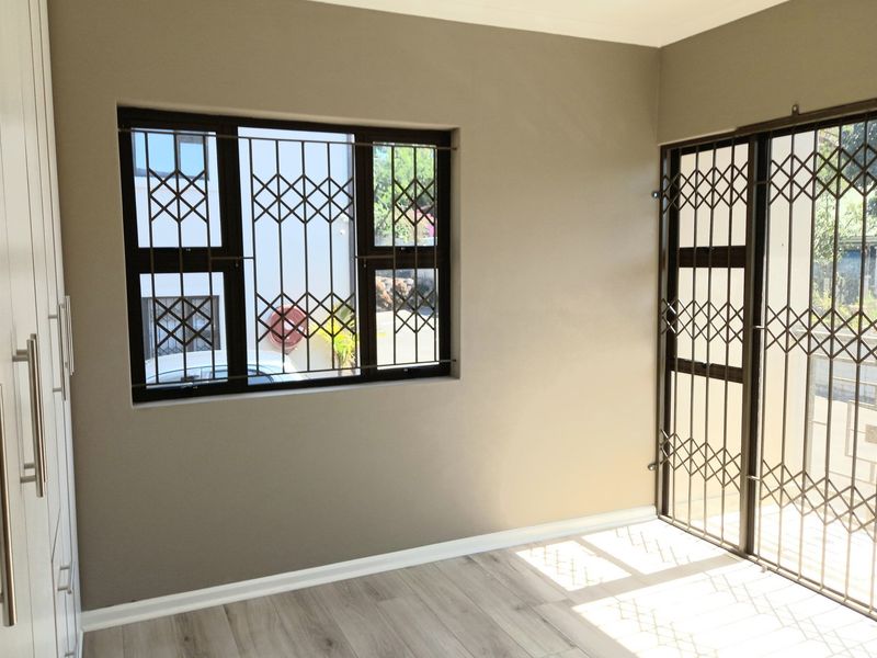 Your perfect space, your safe place-Make this duplex your home of choice! - Photo 9