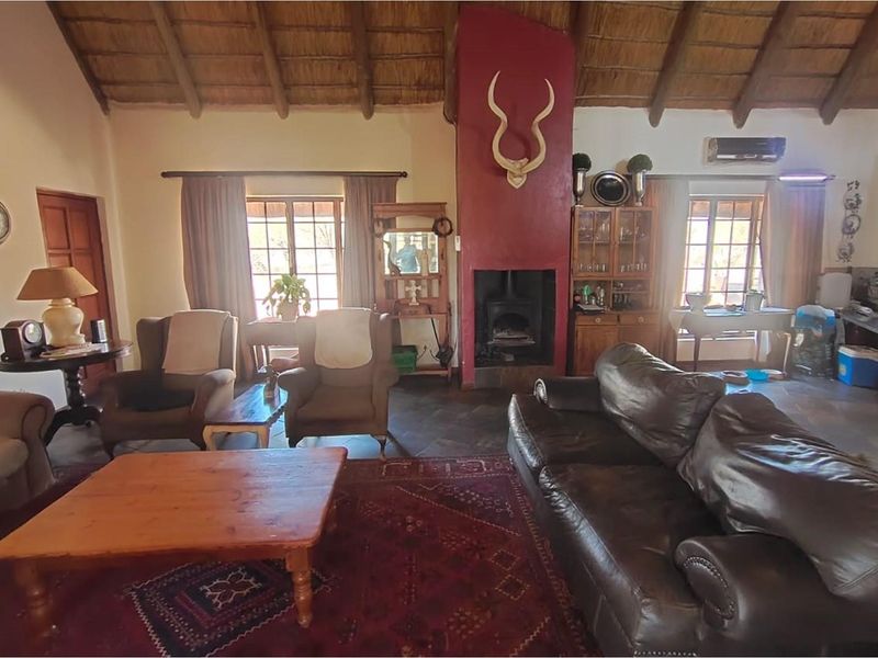 ULTIMATE BUSHVELD PROPERTY INVESTMENT ON 10 HECTARES - Photo 8