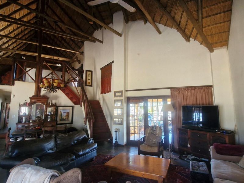 ULTIMATE BUSHVELD PROPERTY INVESTMENT ON 10 HECTARES - Photo 10