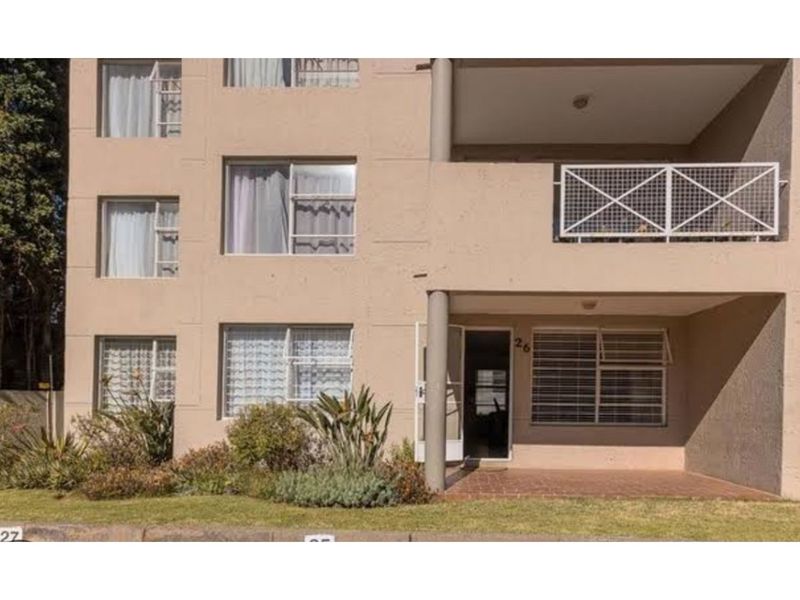 1-Bedroom, 1-Bathroom Apartment for Sale in Sandton - Photo 2