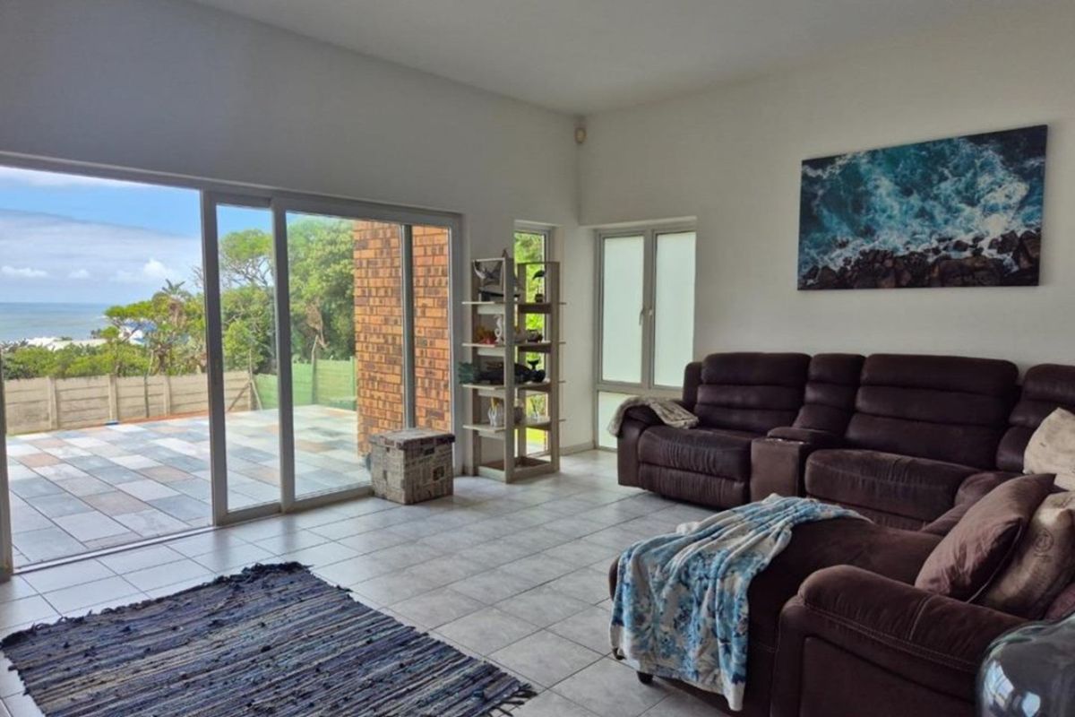 Spacious house blossoming life!!! - Photo 5