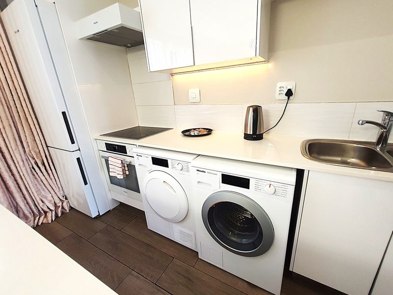 Beautiful 2 Bedroom Apartment For Sale (Fully Furnished) - Photo 4