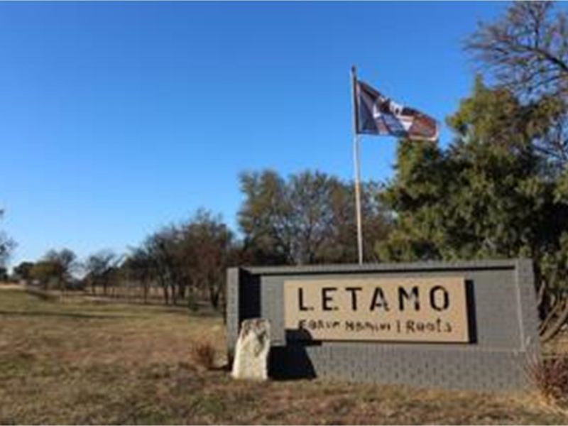 Exclusive Vacant Land Property for Sale in Letamo Game Farm situated in Cradle of Humankind - Photo 1