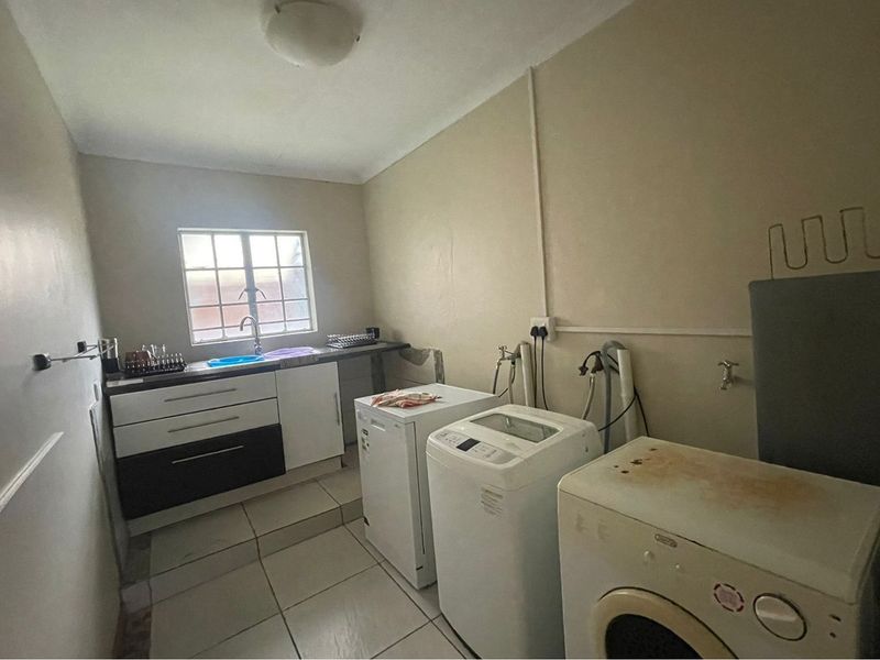 Charming 4-Bed Home in West Acres Awaits You! - Photo 10