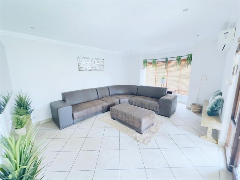 House For Sale in Lynnwood Manor, Pretoria - Photo 10