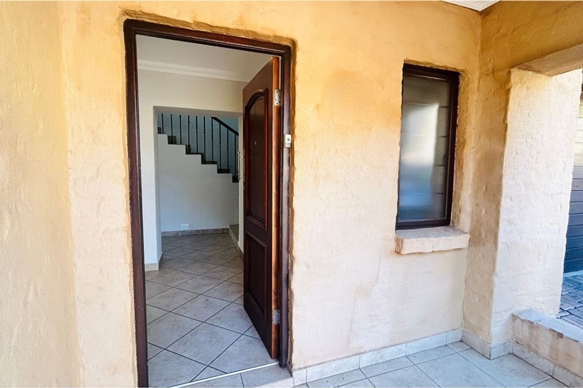 House For Sale in Lynnwood Manor, Pretoria - Photo 5