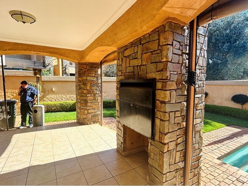 House For Sale in Lynnwood Manor, Pretoria - Photo 3