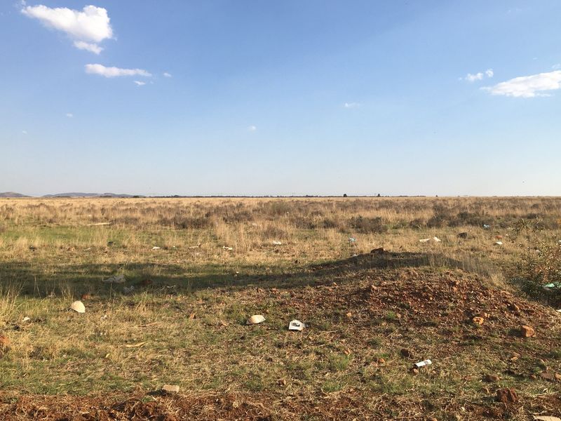 Small holding vacant land 40537sqm ideal for small scale farming - Photo 3