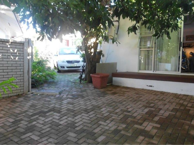 Unique 2 Bed House In The Heart Of Bonza Bay - Photo 6