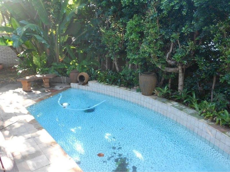 Unique 2 Bed House In The Heart Of Bonza Bay - Photo 4