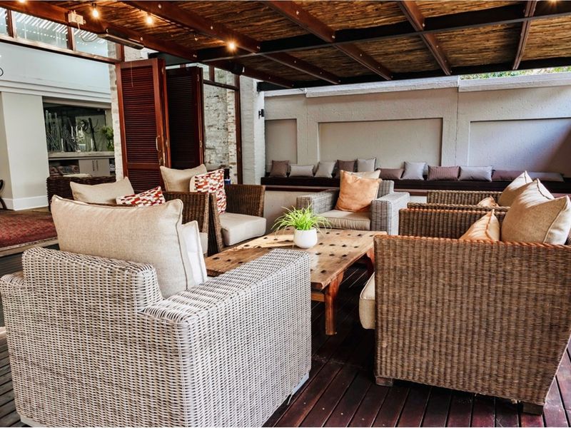Boutique Guesthouse Opportunity in Safe Waterkloof - Photo 6