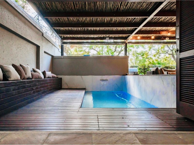 Boutique Guesthouse Opportunity in Safe Waterkloof - Photo 5