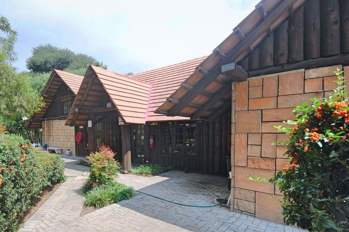 "Prime Sasolburg Office Space Central and Modern" - Photo 2