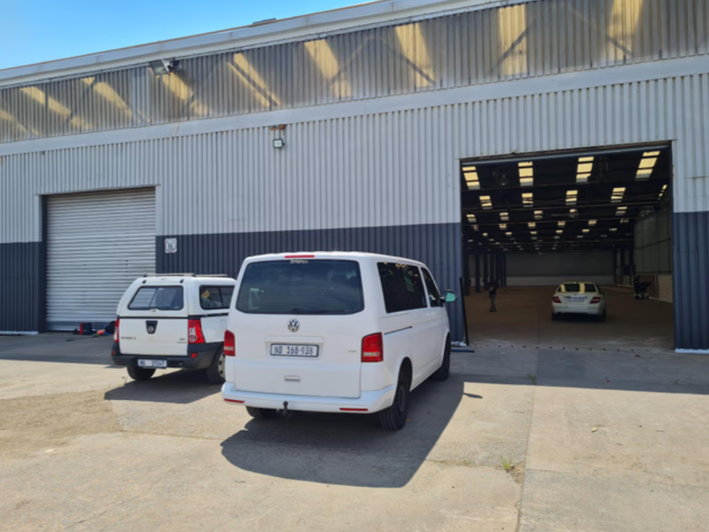 Highly sought after Warehouse available to let. - Photo 6