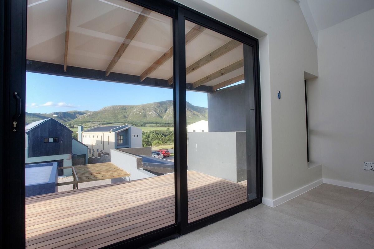 Priced to Sell: Finish to Your Taste! - Photo 2