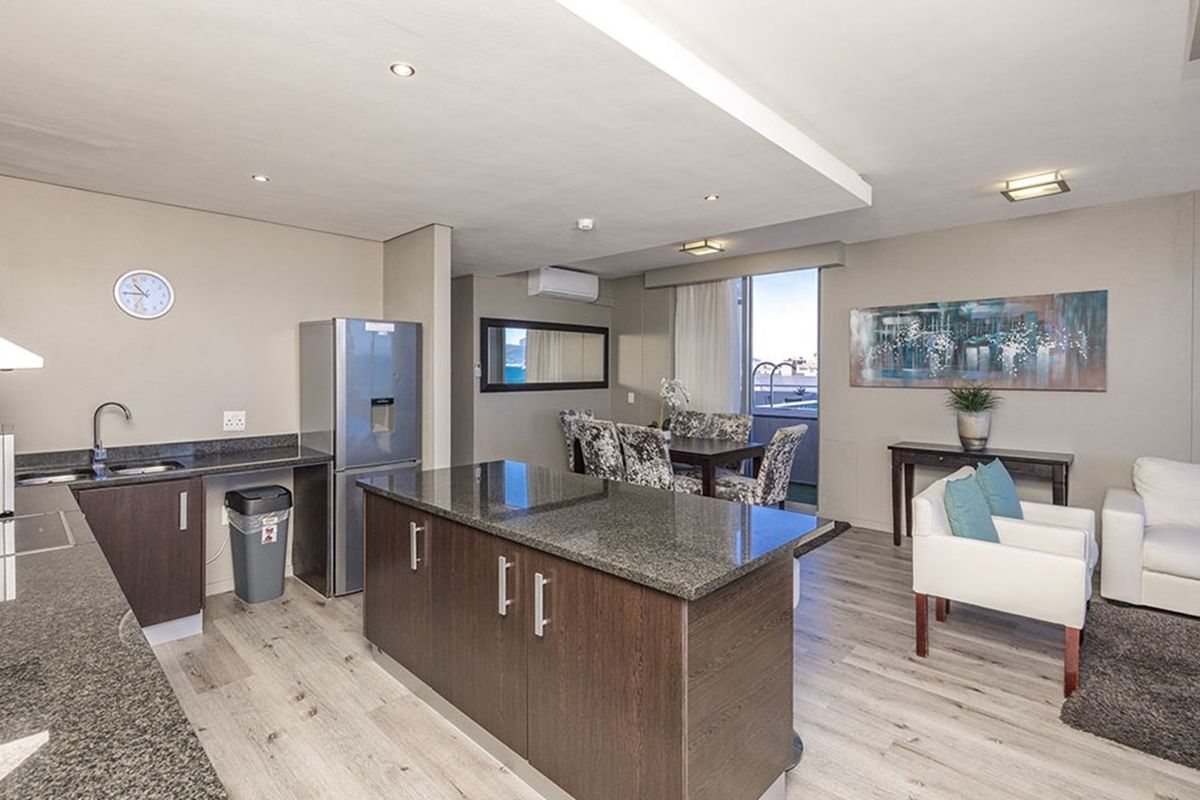 Deluxe Two-Bedroom Apartment with Balcony and Private Splash Pool - Photo 4