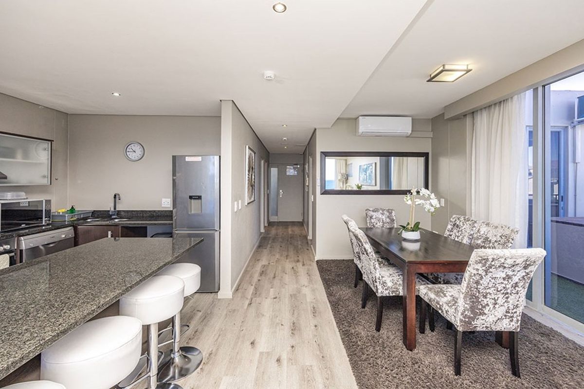 Deluxe Two-Bedroom Apartment with Balcony and Private Splash Pool - Photo 5