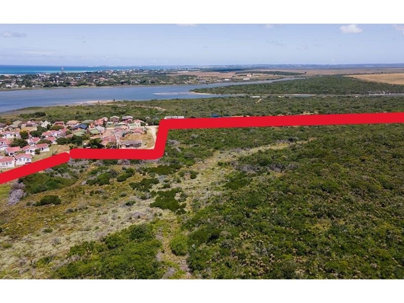Swan Lake, Jeffreys Bay 120 Stylish Freehold Residence - Photo 3