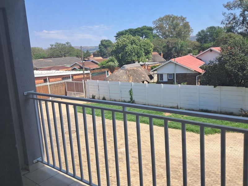 Claremont Trio choose 1 of the 3 very spacious Duplexes - Photo 8