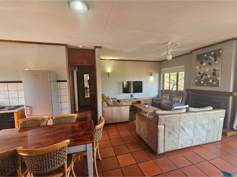 "Modern Serenity: Greenway Woods Dream Home" - Photo 7