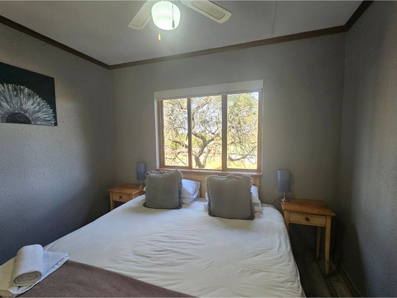 "Modern Serenity: Greenway Woods Dream Home" - Photo 10