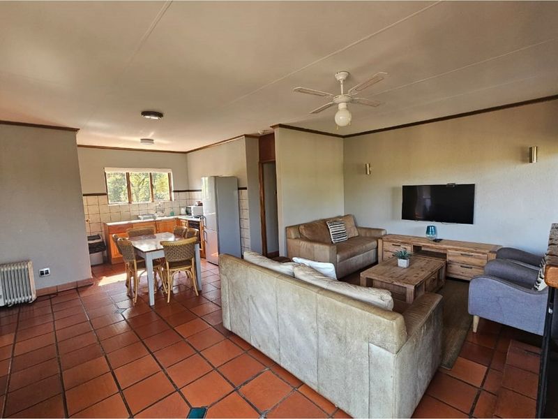 "Modern Serenity: Greenway Woods Dream Home" - Photo 1