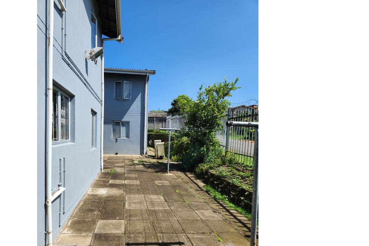 10 UNITS FOR GRABS - Photo 5