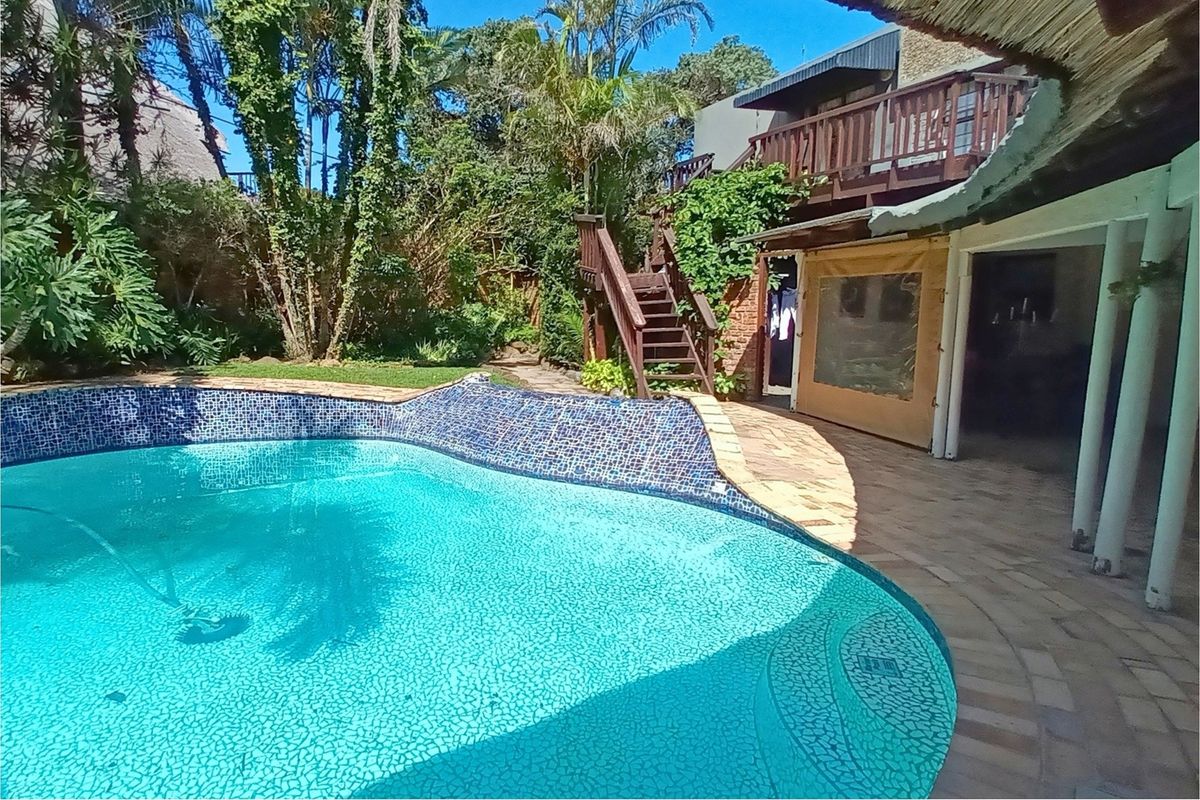 stunning home, where dreams are made in Blue Bend, East London - Photo 5