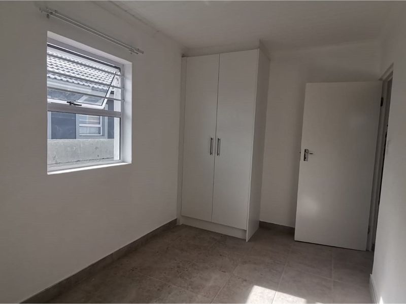 Brand New 3-Bedroom Home in Mountain Ridge Estate, Paarl - Photo 9