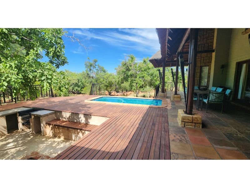 Highlands Wilderness 395 sq meter, 5 Bedroom house with spectacular views - Photo 7