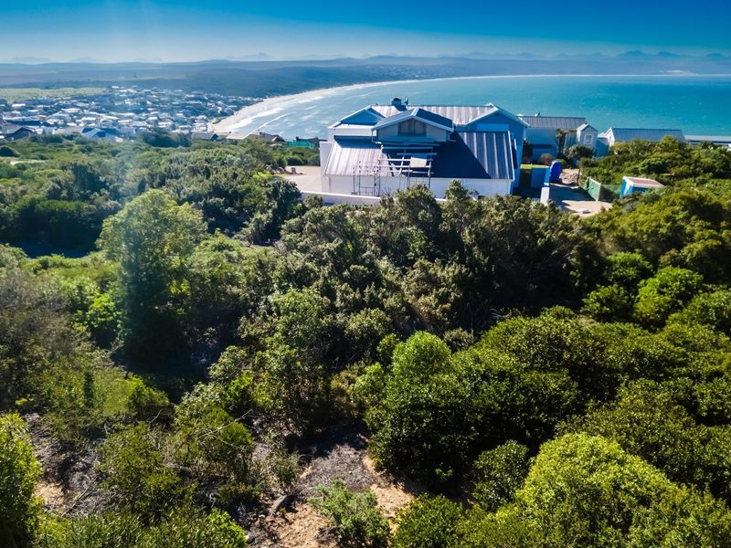 1127m2 of Prime Elevated Land in an Exclusive Estate - Photo 9