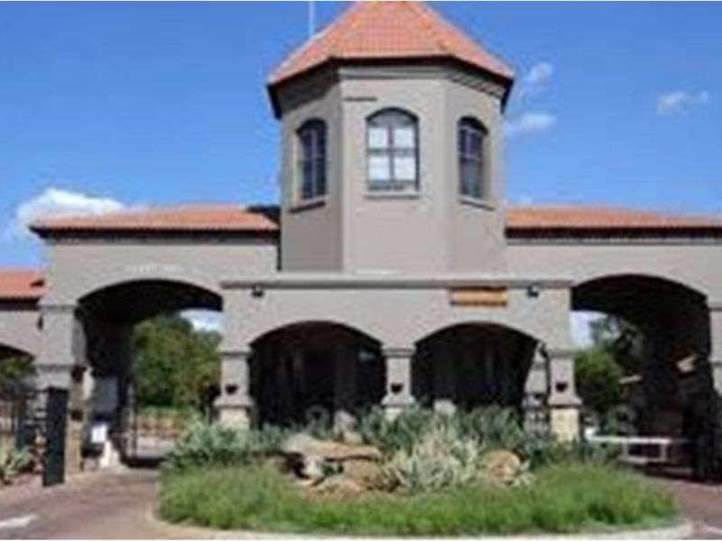 embrace a lifestyle of tranquility and natural beauty! - Photo 1